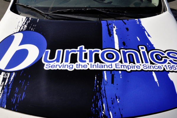 2013_Nissan_Versa_Wrap_4__33092.1412637570