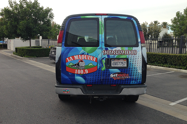chevy-van-using-gf-for-la-maquina-100.9-radio-station-2