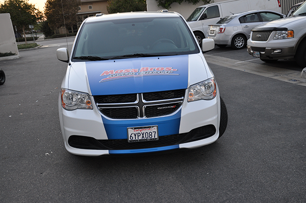 dodge-caravan-van-wrap-using-gf-for-moss-brothers-dealerships-3