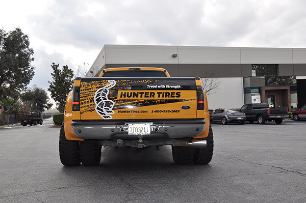 ford-dually-wrap-using-3m-for-hunter-tires