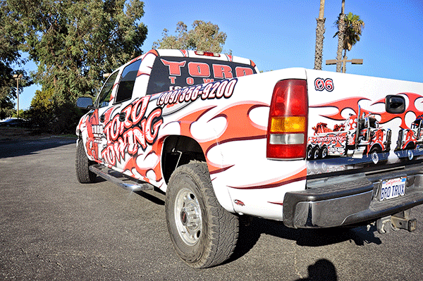 gmc-sierra-truck-wrap-for-toro-towing-2