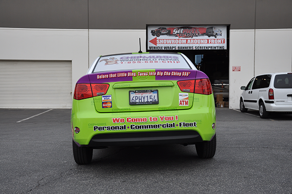 kia-car-wrap-using-gf-for-chipmunks-windshield-repair-11
