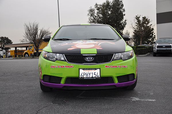 kia-car-wrap-using-gf-for-chipmunks-windshield-repair-4