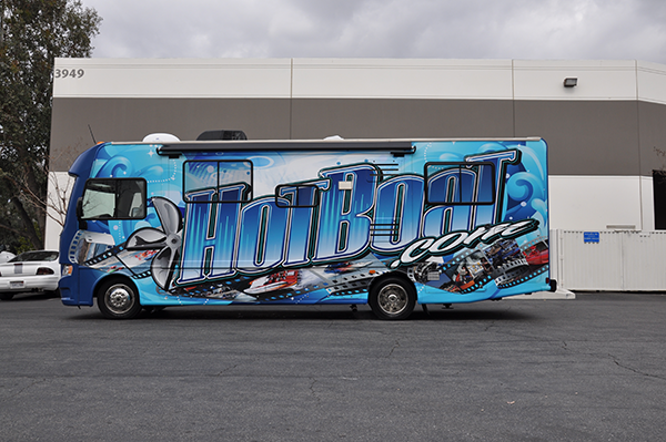 motorhome-wrap-using-flat-3m-for-hotboat.com-11
