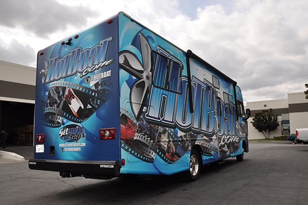 motorhome-wrap-using-flat-3m-for-hotboat.com-2